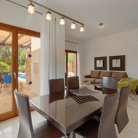 Junior Private Pool By Interhome * Kouklia