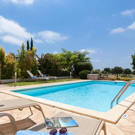 Junior Private Pool By Interhome * Kouklia